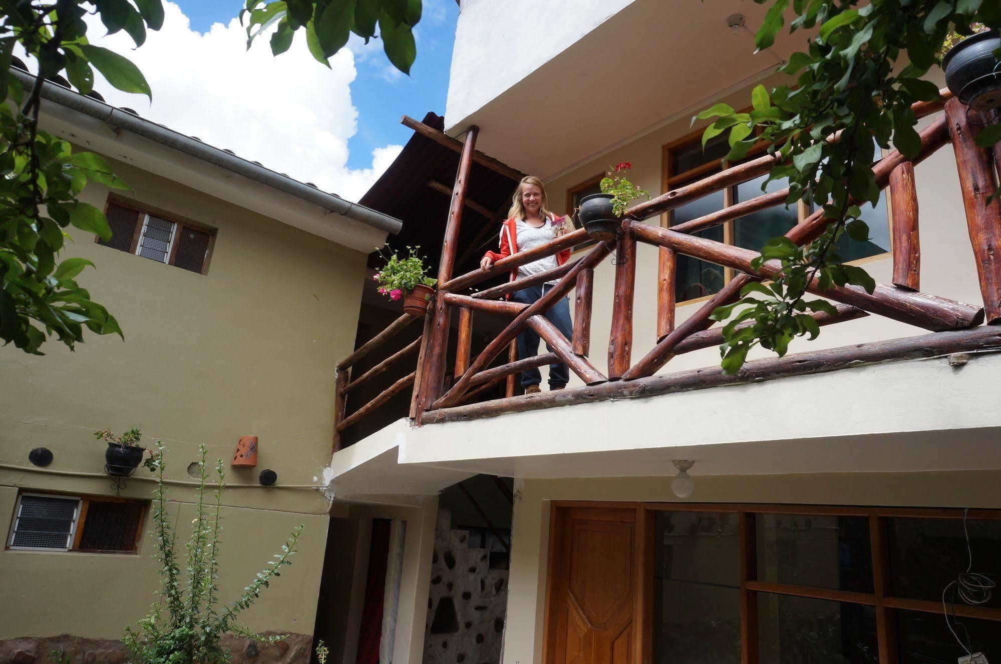 Hostel Andenes Ollantaytambo Exterior photo